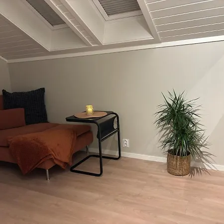 Apartmán Det Lille Huset Pa Storgata - Hybel Larvik
