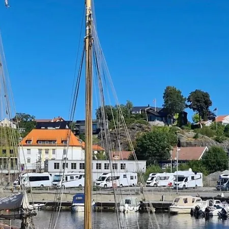 Apartmán Det Lille Huset Pa Storgata - Hybel Larvik